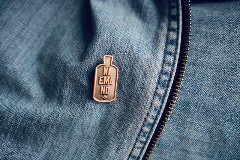 Niemand Pin
